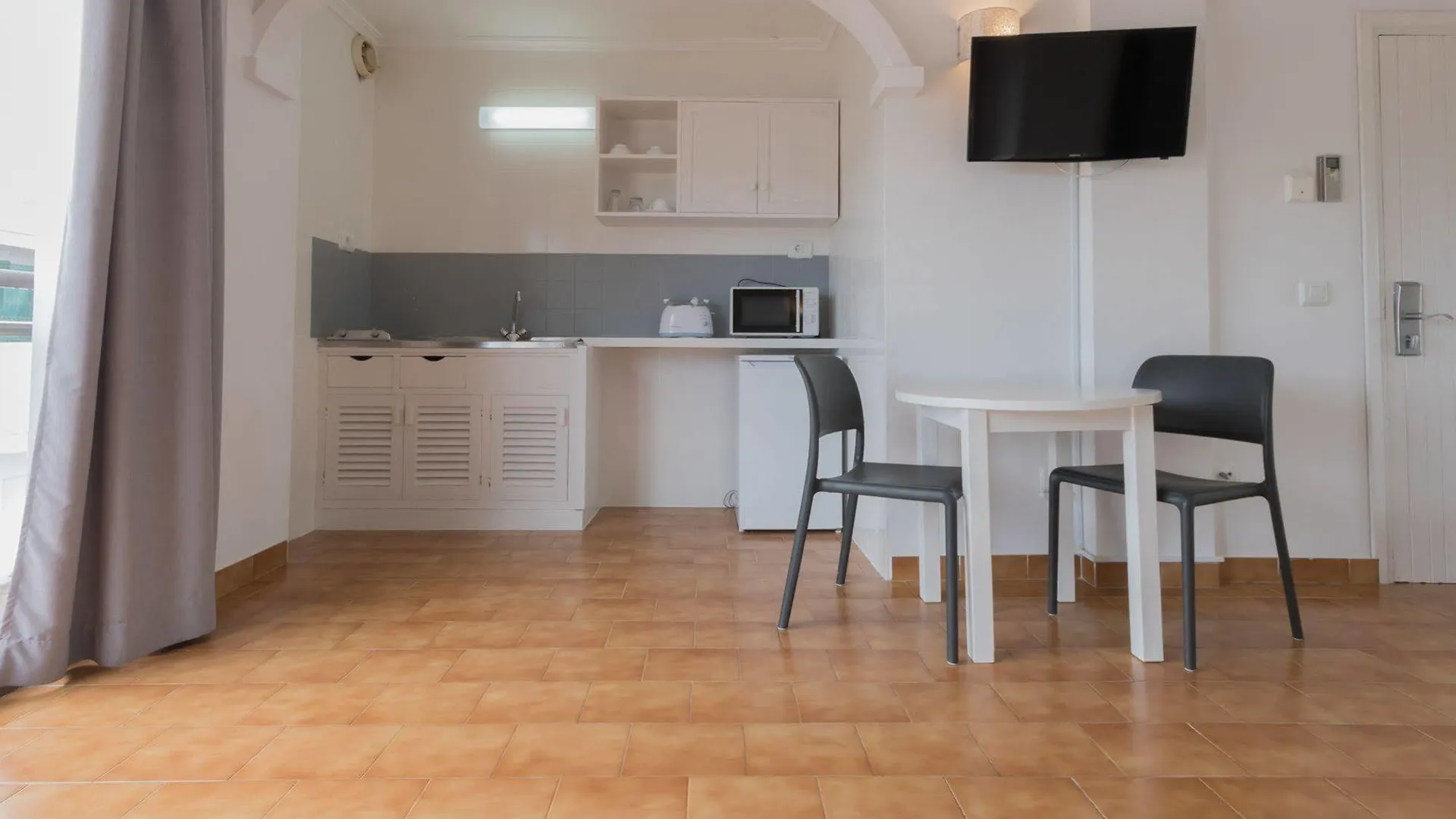 Apartment Apartamentos Orosol 2 By Typic Hotels San Antonio